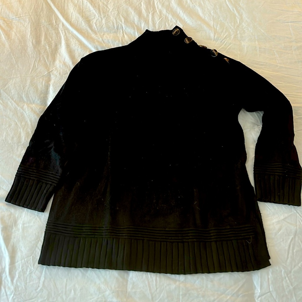 Black turtleneck sweater